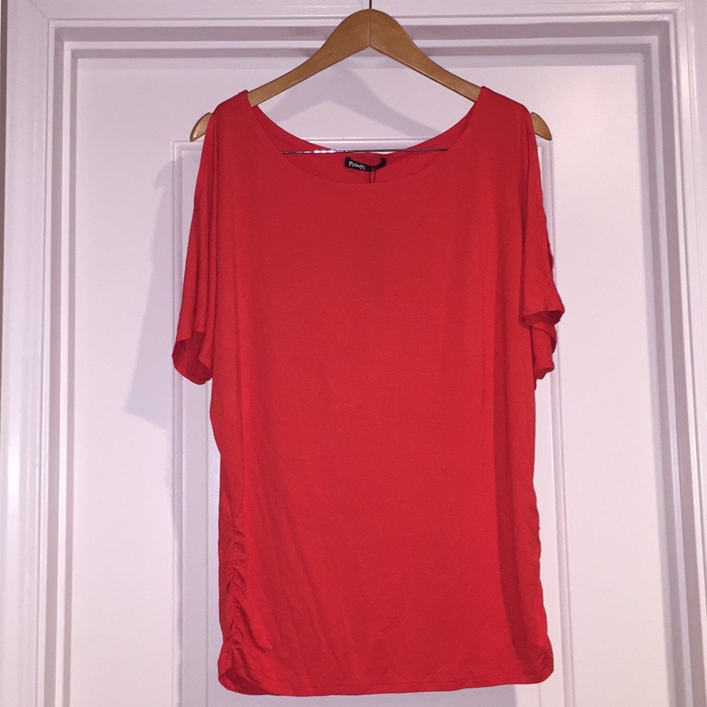 NWT Cold Shoulder Bat Wing Top